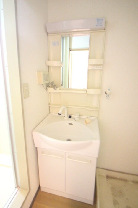 物件内観写真10　(洗面)