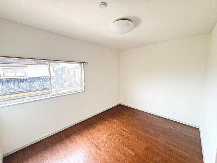 物件内観写真9　(居室)