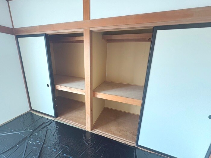 物件内観写真11　(収納)