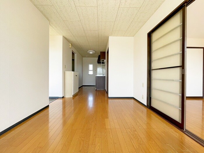 物件内観写真7　(居室)