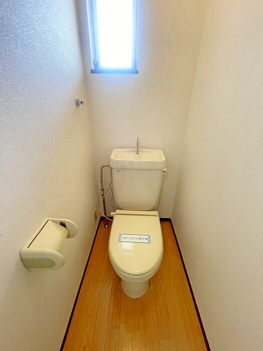 物件内観写真12　(トイレ)