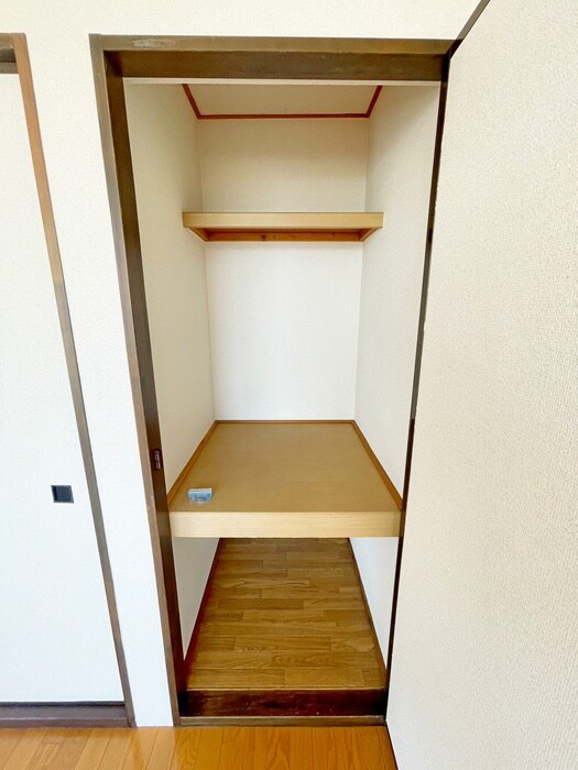 物件内観写真20　(収納)