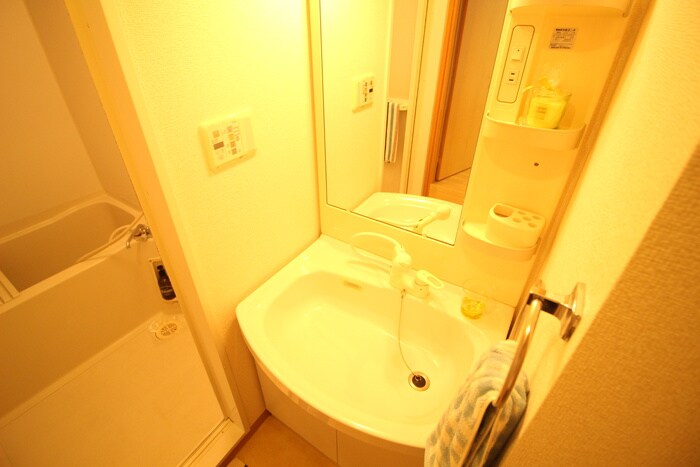 物件内観写真10　(洗面)