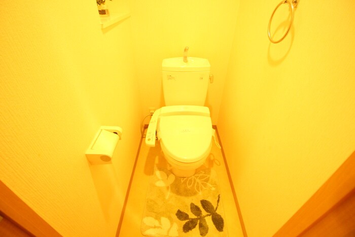 物件内観写真13　(トイレ)