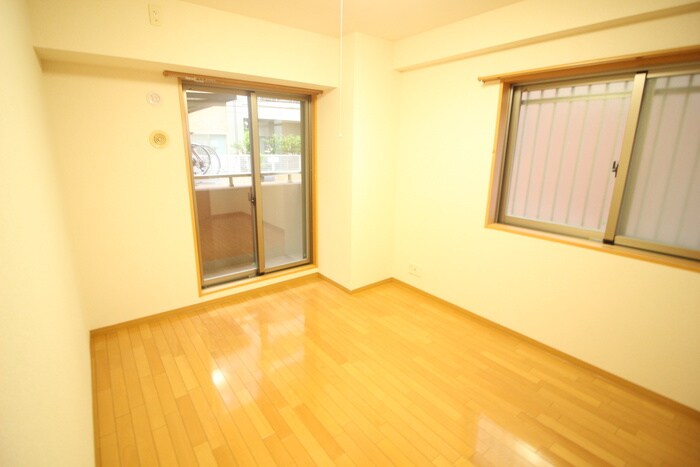 物件内観写真14　(居室)