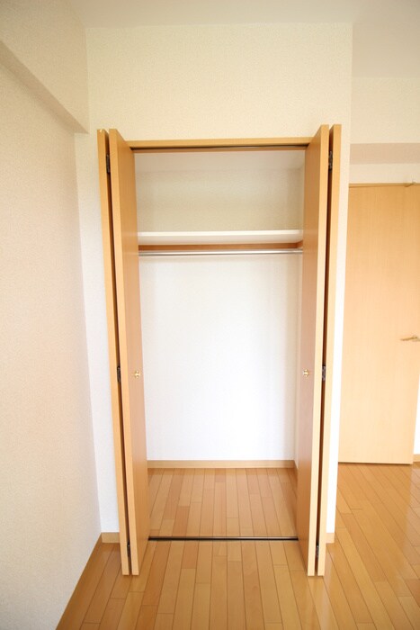 物件内観写真18　(収納)