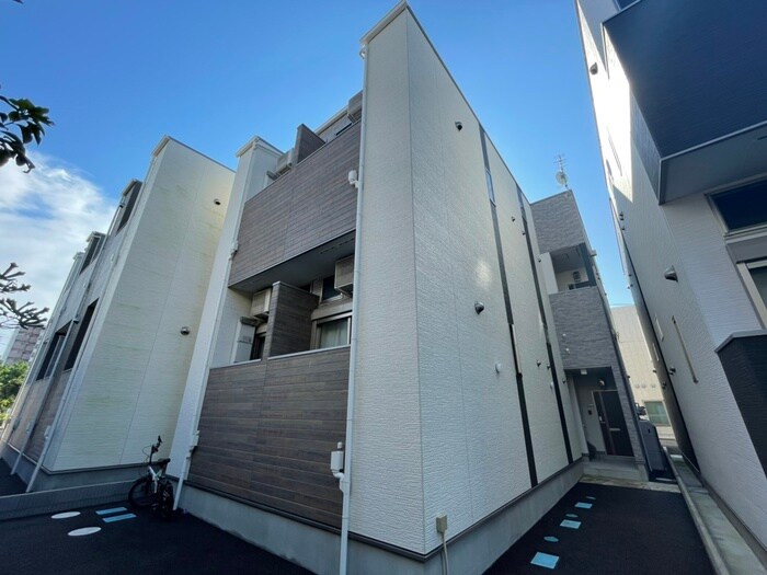 物件外観写真2　(外観写真)