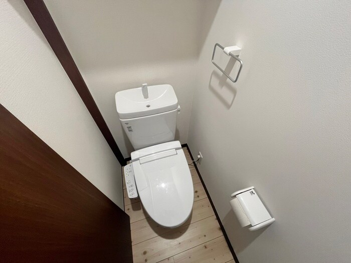 物件内観写真17　(トイレ)
