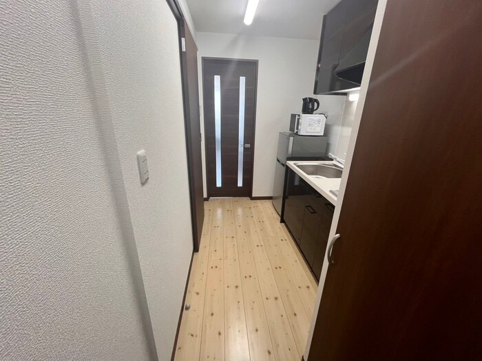 物件内観写真18　(廊下)