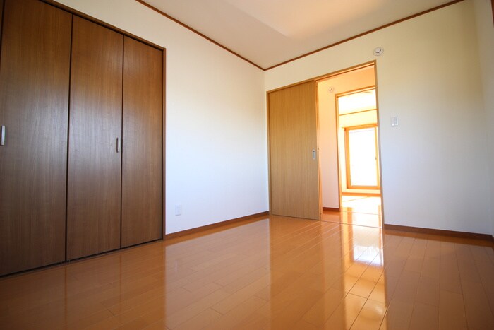 物件内観写真10　(居室)