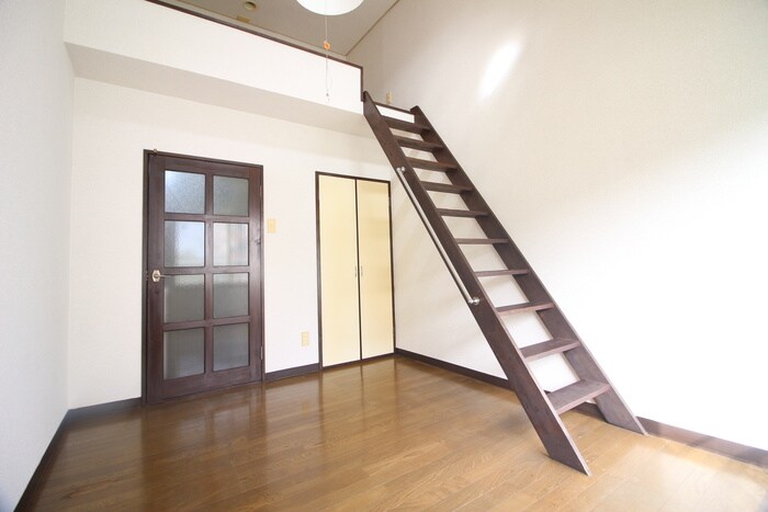 物件内観写真7　(居室)