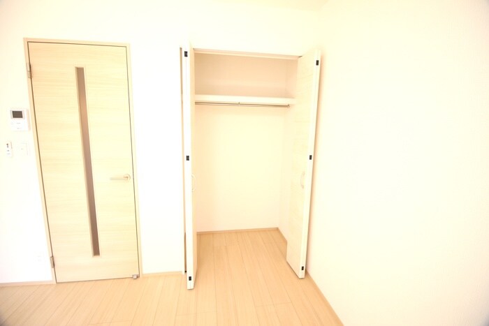 物件内観写真15　(収納)