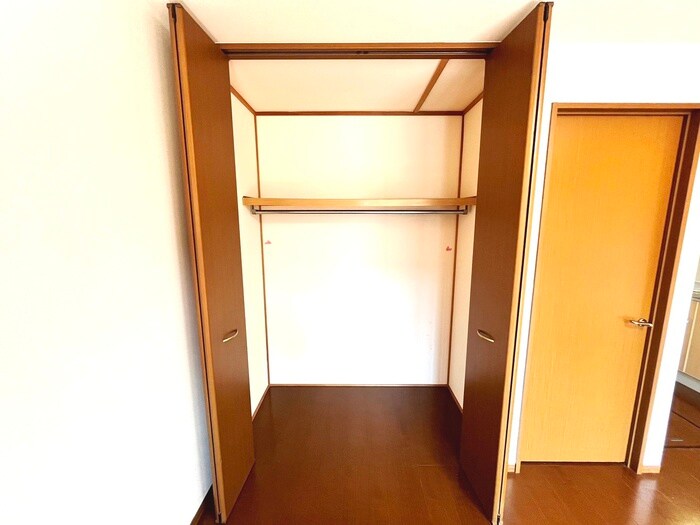 物件内観写真10　(収納)