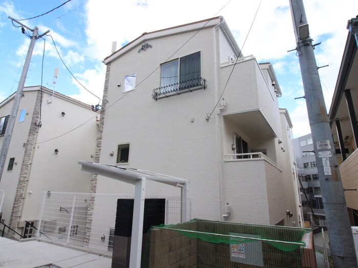 物件外観写真5　(外観写真)