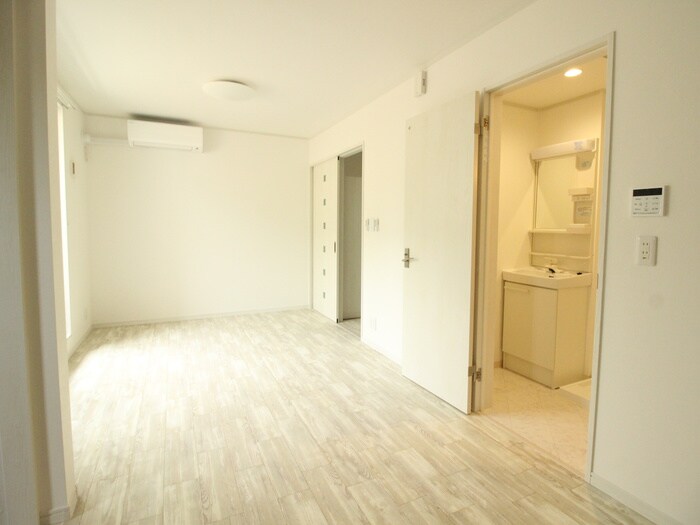 物件内観写真22　(居室)