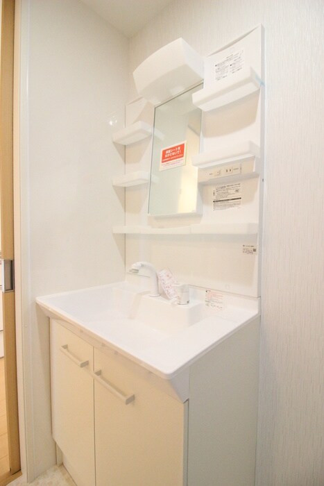 物件内観写真12　(洗面)