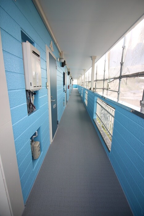 物件外観写真4　(エントランス部分)