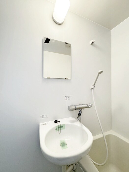 物件内観写真11　(洗面)