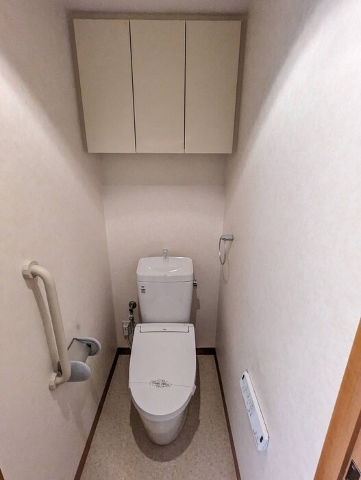 物件内観写真14　(トイレ)