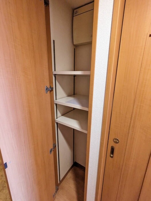 物件内観写真19　(収納)