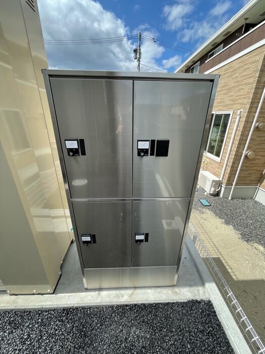 物件外観写真4　(建物設備)