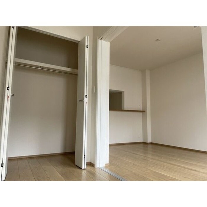 物件内観写真12　(居室)