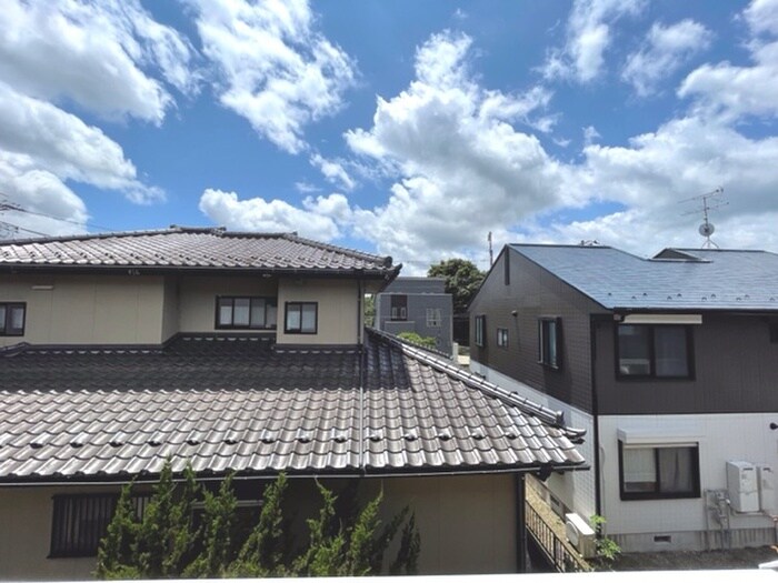 物件内観写真15　(室内からの展望)