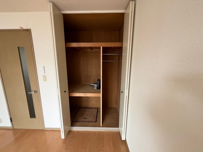 物件内観写真9　(収納)