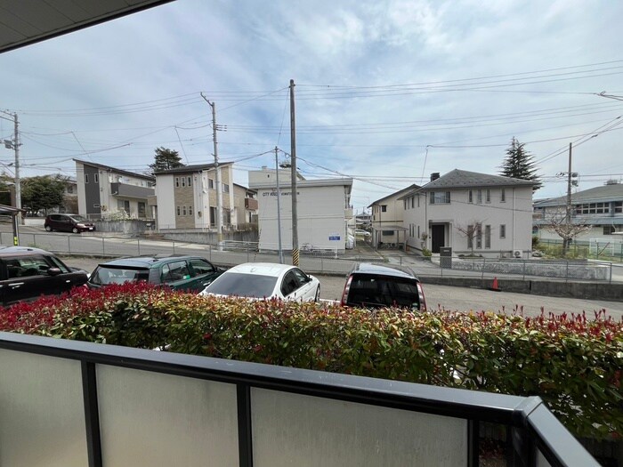 物件内観写真22　(室内からの展望)