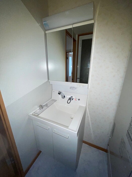 物件内観写真12　(洗面)