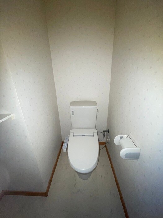 物件内観写真14　(トイレ)