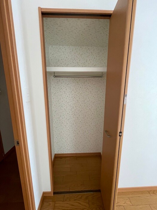 物件内観写真15　(収納)