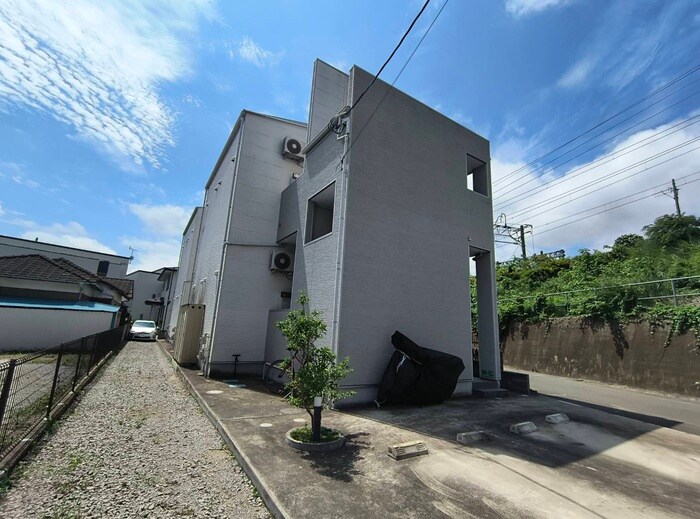 物件外観写真2　(外観写真)