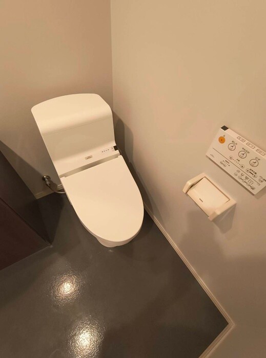 物件内観写真10　(トイレ)