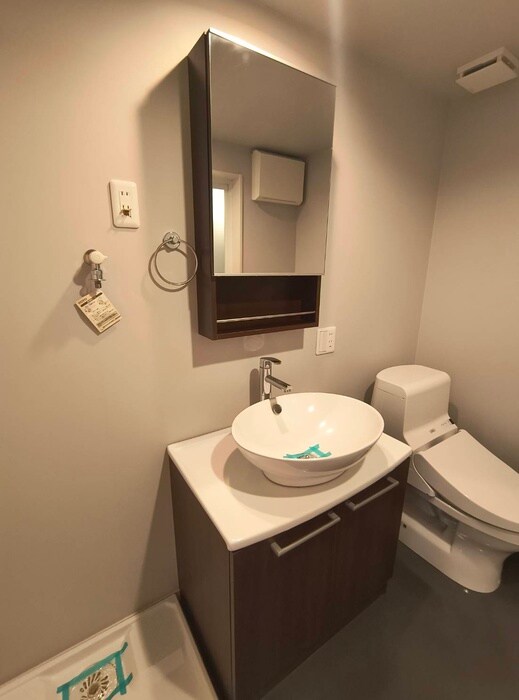 物件内観写真12　(洗面)