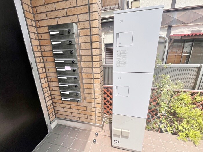 物件外観写真4　(建物設備)