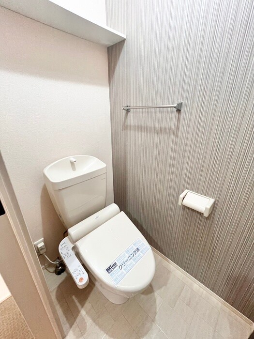 物件内観写真14　(トイレ)