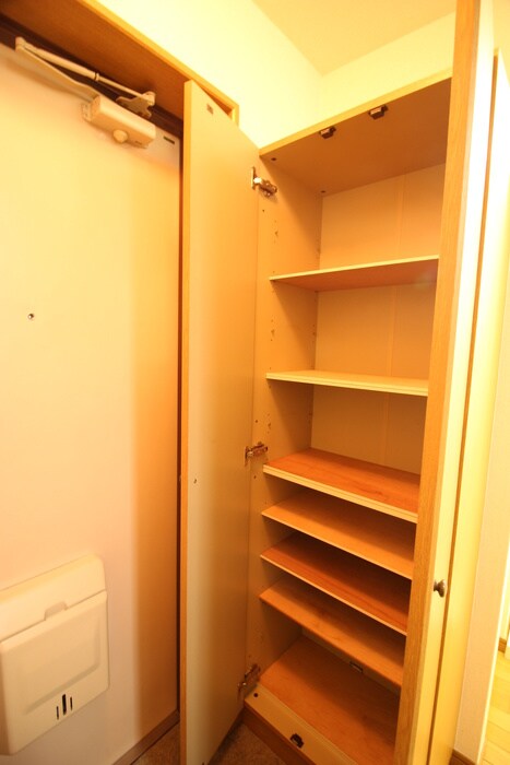 物件内観写真17　(靴箱)