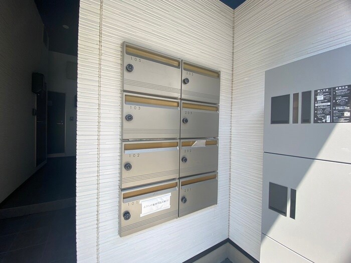 物件外観写真6　(建物設備)