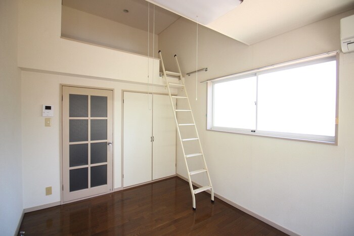 物件内観写真7　(居室)