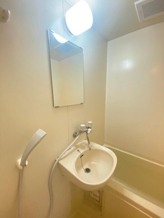 物件内観写真11　(洗面)