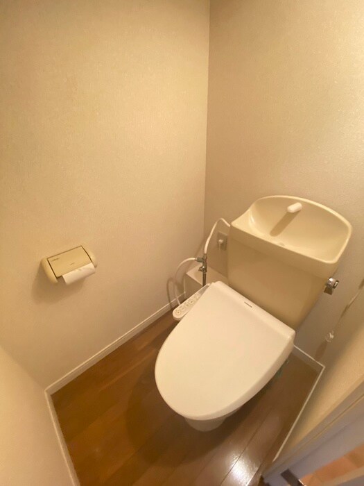 物件内観写真14　(トイレ)