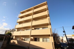パームクレスト高森外観写真