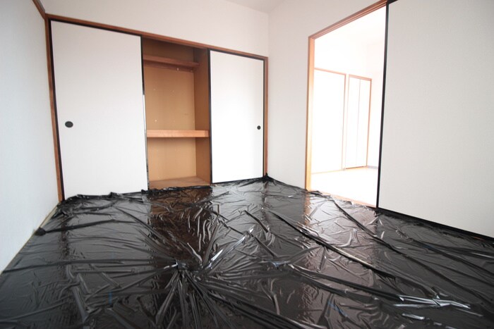 物件内観写真16　(居室)