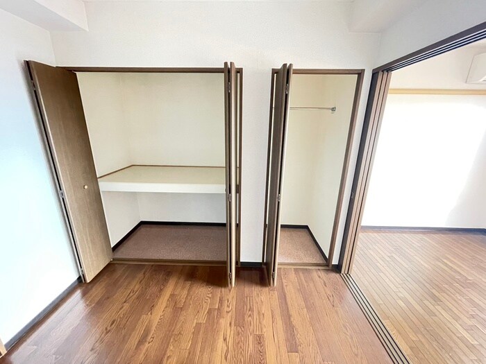 物件内観写真11　(収納)