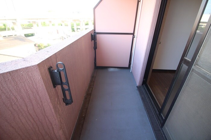 物件内観写真21　(ベランダ・バルコニー)