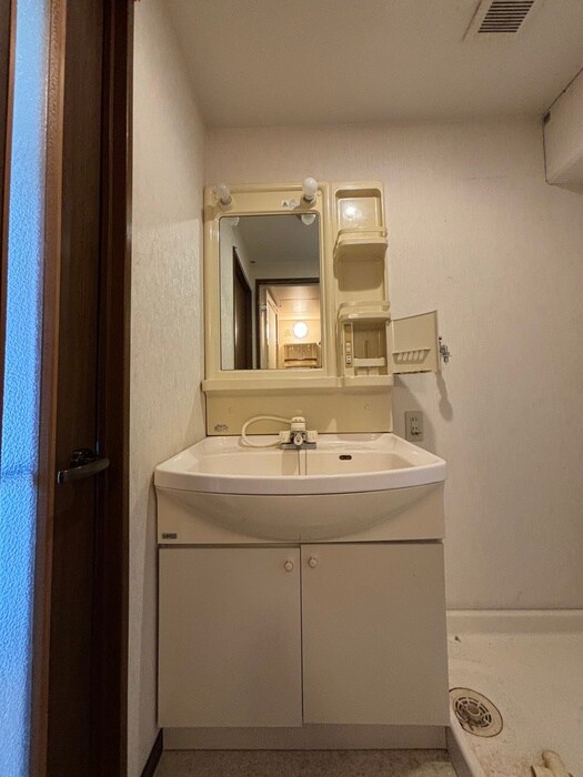 物件内観写真14　(洗面)