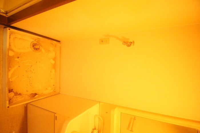 物件内観写真15　(洗濯機置場)