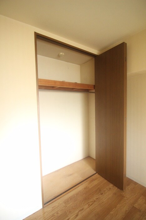 物件内観写真21　(収納)