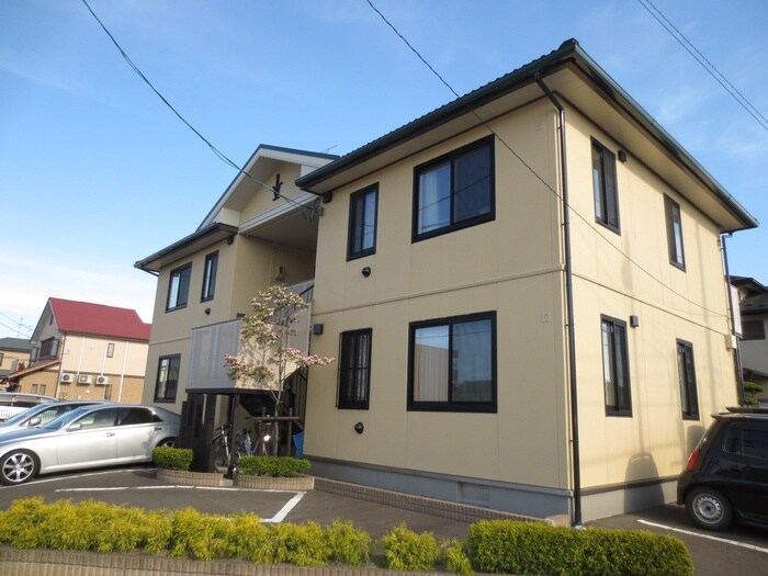 物件外観写真4　(駐車場)